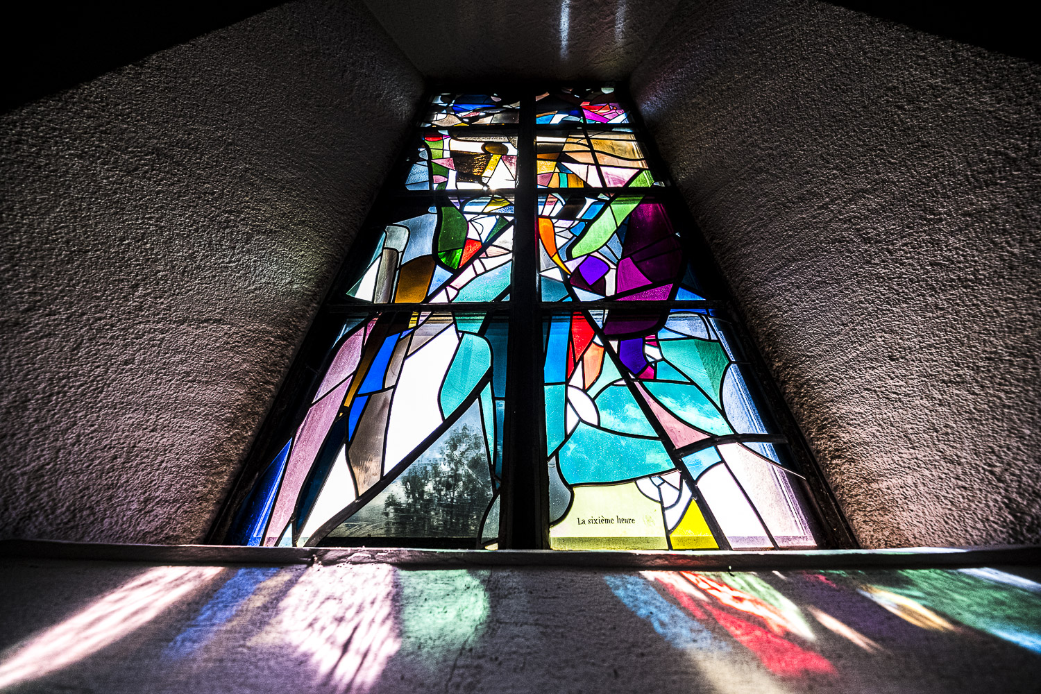 Eglise Sainte-Marie et vitraux de Coghuf – Lajoux