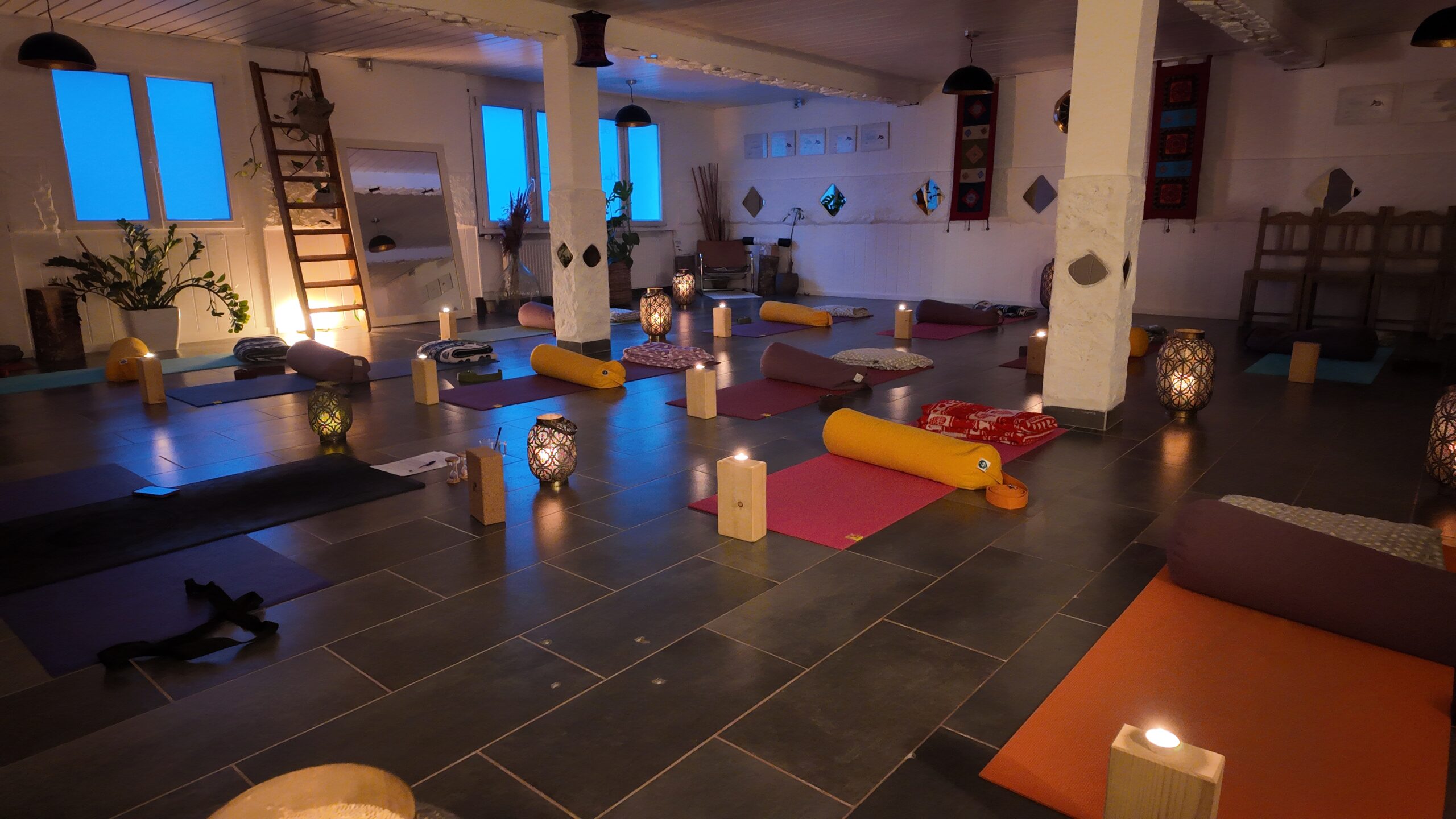 Yoga – Hari Om Tat Sat